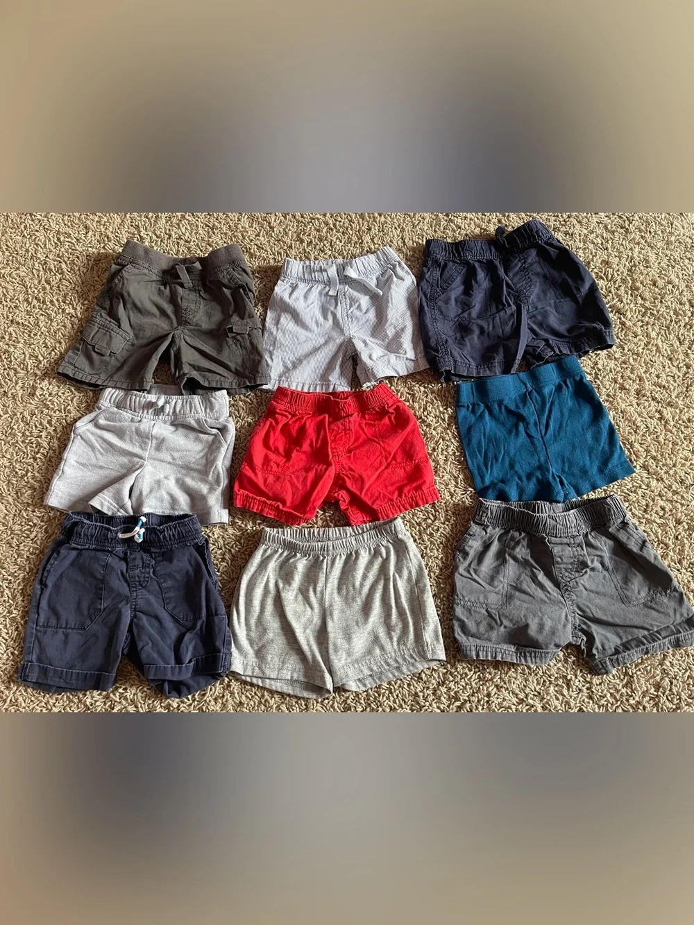 9 pairs of toddler boys shorts (18 months)